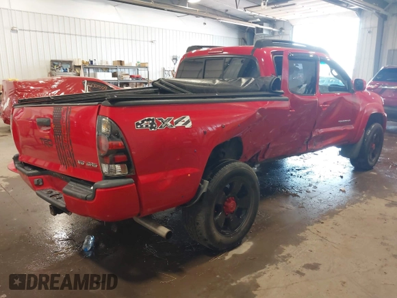 2006 Toyota Tacoma with VIN 5TEMU52N56Z306373, listed as a IAAI auction lot 40209717 with 136,352 mi miles and . Bid and sale history available at DreamBid. Image 4.