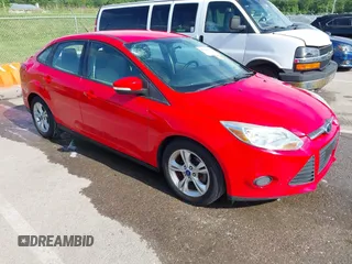 2013 Ford Focus SE z VIN 1FADP3F22DL175397, wystawiony jako IAAI lot #42346519 z przebiegiem 98 564 mil mil oraz . Historia ofert i sprzedaży dostępna na DreamBid. Obrazek 1.