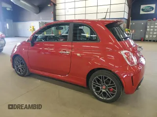 2019 FIAT 500 Abarth z VIN 3C3CFFFH3KT680143, wystawiony jako Copart lot #53888335 z przebiegiem 57 294 mil mil oraz Tytuł czysty. Historia ofert i sprzedaży dostępna na DreamBid. Obrazek 2.