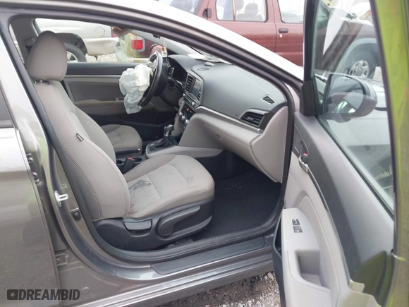2020 Hyundai Elantra Value Edition with VIN 5NPD84LF6LH527470, listed as a IAAI auction lot 41541904 with 79,935 mi miles. Bid and sale history available at carsss.com. Image 5.