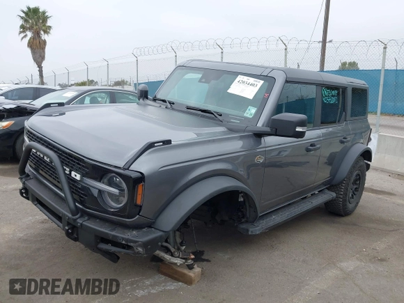 2023 Ford Bronco with VIN 1FMEE5DP6PLB44068, listed as a IAAI auction lot 42034403 with 5,858 mi miles and . Bid and sale history available at DreamBid. Image 18.