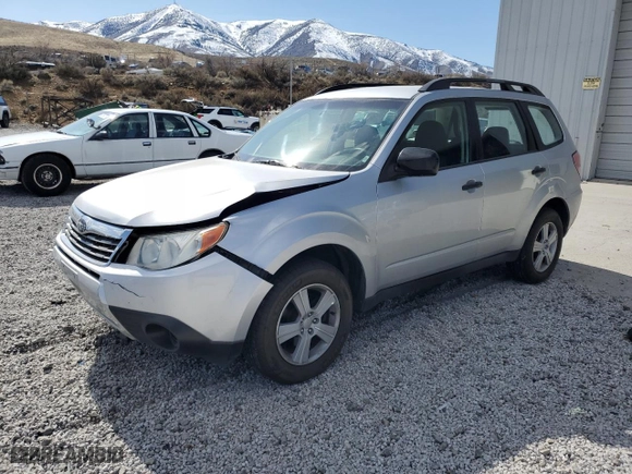 2010 Subaru Forester 2.5X with VIN JF2SH6BC1AH911406, listed as a Copart auction lot 48490635 with 92,162 mi miles and Salvage Title. Bid and sale history available at carsss.com. Image 1.