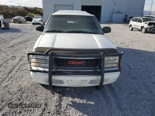 2003 GMC Sonoma SLS with VIN 1GTCS14X238197554, listed as a Copart auction lot 74321204 with 58,844 mi miles and Salvage Title. Bid and sale history available at carsss.com. Image 5.