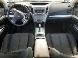 2013 Subaru Legacy Premium z VIN 4S3BMBG61D3027196, wystawiony jako Copart lot #63931215 z przebiegiem 157 534 mil mil oraz Czysty tytuł • Clean title. Historia ofert i sprzedaży dostępna na DreamBid. Obrazek 8.