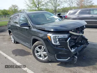 2024 GMC Terrain SLE z VIN 3GKALTEG9RL114196, wystawiony jako IAAI lot #42116149 z przebiegiem 17 048 mil mil oraz . Historia ofert i sprzedaży dostępna na DreamBid. Obrazek 1.