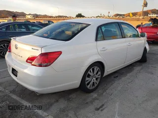 2008 Toyota Avalon XL with VIN 4T1BK36B38U272121, listed as a IAAI auction lot 41200326 with 138,260 mi miles. Bid and sale history available at carsss.com. Image 4.