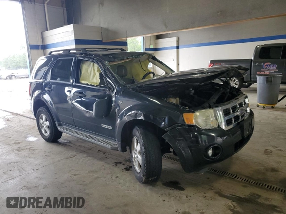 2008 Ford Escape XLT z VIN 1FMCU931X8KE51989, wystawiony jako Copart lot #60494295 z przebiegiem Nie podano mil oraz Szkoda całkowita • Salvage title. Historia ofert i sprzedaży dostępna na DreamBid. Obrazek 4.