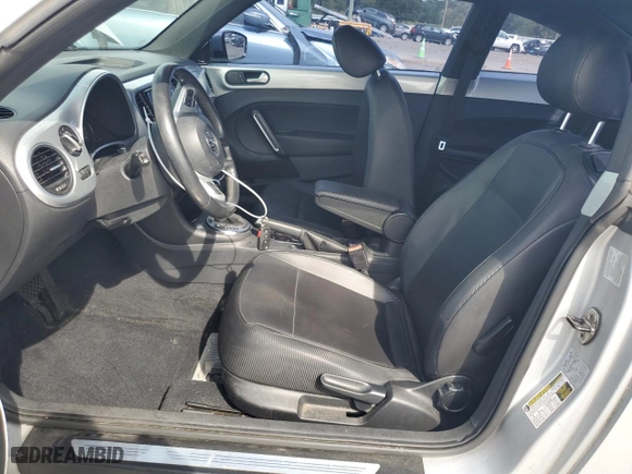 2012 Volkswagen Beetle 2.5L w/Sound/Nav PZEV with VIN 3VWJP7AT6CM647633, listed as a Copart auction lot 67655804 with 139,181 mi miles and Salvage Title. Bid and sale history available at carsss.com. Image 7.