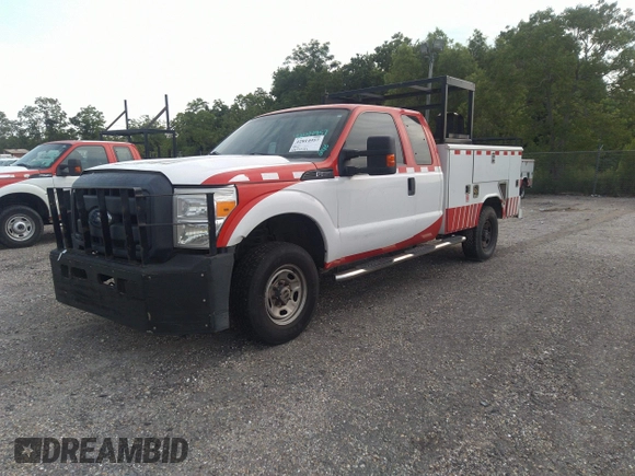2016 Ford F-250 XL with VIN 1FD7X2B67GEC87417, listed as a IAAI auction lot 42014957 with 570,737 mi miles and . Bid and sale history available at DreamBid. Image 17.