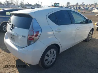 2012 Toyota Prius One z VIN JTDKDTB36C1003456, wystawiony jako IAAI lot #42002168 z przebiegiem 234 406 mil mil oraz . Historia ofert i sprzedaży dostępna na DreamBid. Obrazek 4.