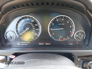 2014 BMW X5 xDrive35i z VIN 5UXKR0C5XE0K43570, wystawiony jako IAAI lot #42211578 z przebiegiem 260 817 mil mil oraz . Historia ofert i sprzedaży dostępna na DreamBid. Obrazek 7.