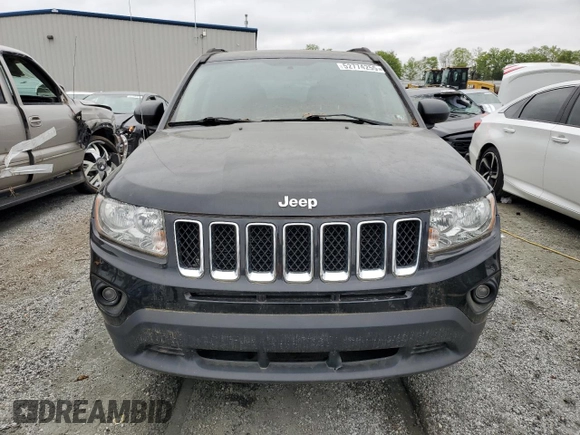 2013 Jeep Compass Latitude with VIN 1C4NJDEB2DD246079, listed as a Copart auction lot 52774255 with 149,586 mi miles and Clean Title. Bid and sale history available at carsss.com. Image 5.