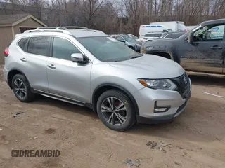 2017 Nissan Rogue SL with VIN 5N1AT2MV8HC770837, listed as a IAAI auction lot 41854052 with 71,537 mi miles. Bid and sale history available at carsss.com. Image 1.