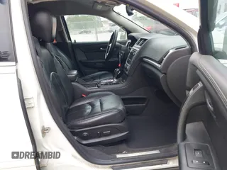 2014 GMC Acadia SLT with VIN 1GKKRRKDXEJ281703, listed as a IAAI auction lot 41945533 with 1 mi miles. Bid and sale history available at carsss.com. Image 5.