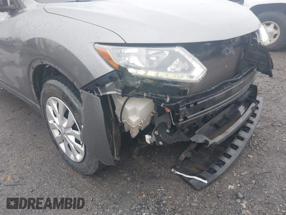 2016 Nissan Rogue SV with VIN JN8AT2MT4GW012563, listed as a IAAI auction lot 41875421 with 127,951 mi miles and . Bid and sale history available at carsss.com. Image 18.