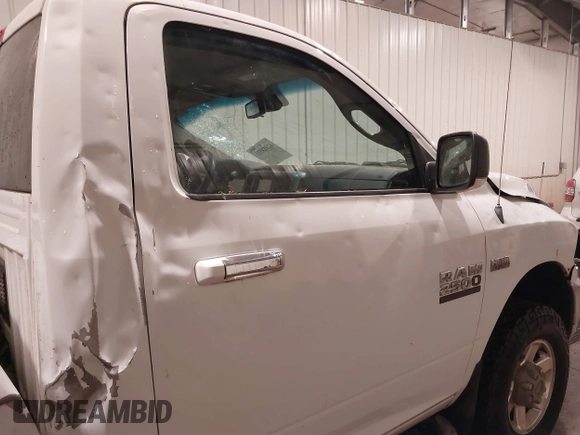 2013 Ram 2500 with VIN 3C6LR5BT4DG559115, listed as a IAAI auction lot 42313531 with 124,472 mi miles and . Bid and sale history available at DreamBid. Image 14.