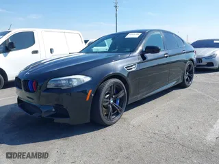 2013 BMW M5 with VIN WBSFV9C54DC772568, listed as a IAAI auction lot 41866486 with 99,072 mi miles. Bid and sale history available at carsss.com. Image 17.