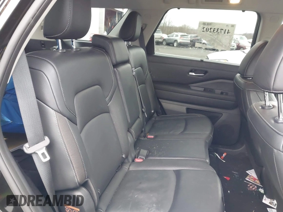 2023 Nissan Pathfinder SL z VIN 5N1DR3CC7PC225860, wystawiony jako IAAI lot #41733202 z przebiegiem 23 118 mil mil oraz . Historia ofert i sprzedaży dostępna na DreamBid. Obrazek 8.