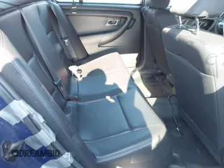 2017 Ford Police Interceptor с VIN 1FAHP2MT3HG126635, выставлен на аукционе IAAI как лот 41425901 с пробегом Не указан миль и . История ставок и продаж доступна на DreamBid. Изображение 8.