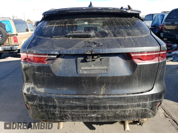 2021 Jaguar F-Pace S z VIN SADCJ2EX5MA672300, wystawiony jako Copart lot #84248744 z przebiegiem Nie podano mil oraz Szkoda całkowita • Salvage title. Historia ofert i sprzedaży dostępna na DreamBid. Obrazek 6.