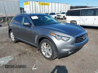 2013 Infiniti FX with VIN JN8CS1MW4DM174765, listed as a IAAI auction lot 42353218 with 109,881 mi miles and . Bid and sale history available at DreamBid. Image 1.