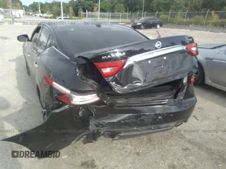 2018 Nissan Maxima SV with VIN 1N4AA6AP7JC388754, listed as a IAAI auction lot 30206672 with 42,084 mi miles. Bid and sale history available at carsss.com. Image 6.