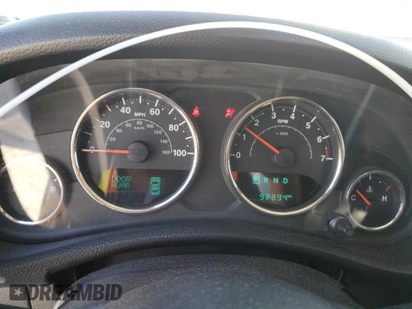 2015 Jeep Wrangler Unlimited Sahara with VIN 1C4BJWEG6FL614671, listed as a Copart auction lot 86052284 with 92,894 mi miles and Salvage title. Bid and sale history available at DreamBid. Image 9.