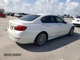 2016 BMW 5 Series 528i z VIN WBA5A5C57GD525550, wystawiony jako Copart lot #60000485 z przebiegiem 90 851 mil mil oraz Czysty tytuł • Clean title. Historia ofert i sprzedaży dostępna na DreamBid. Obrazek 3.