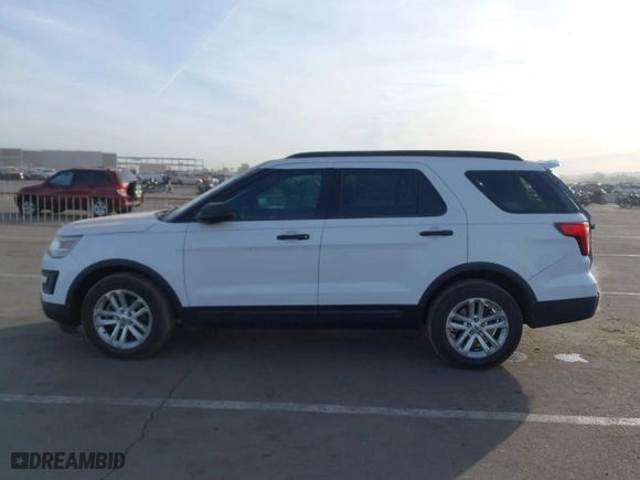 2017 Ford Explorer with VIN 1FM5K7B80HGA88185, listed as a IAAI auction lot 41369695 with 110,765 mi miles. Bid and sale history available at carsss.com. Image 14.
