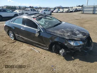 2013 Mercedes-Benz E 550 with VIN WDDKJ7DB9DF187726, listed as a Copart auction lot 72070964 with Not provided miles and Salvage title. Bid and sale history available at DreamBid. Image 4.