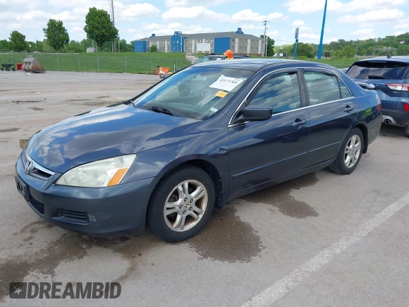 2007 Honda Accord EX с VIN 1HGCM567X7A158015, выставлен на аукционе IAAI как лот 42173705 с пробегом 214 953 миль миль и . История ставок и продаж доступна на DreamBid. Изображение 2.