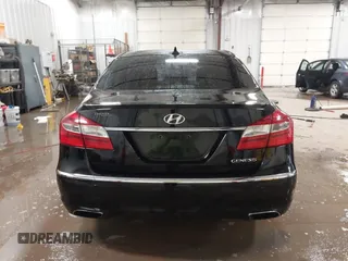 2013 Hyundai Genesis 3.8L with VIN KMHGC4DD3DU247095, listed as a IAAI auction lot 41551023 with 131,038 mi miles. Bid and sale history available at carsss.com. Image 16.