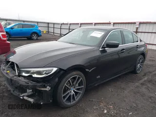 2020 BMW 3 Series 330i xDrive with VIN 3MW5R7J08L8B24642, listed as a IAAI auction lot 41112858 with 56,045 mi miles. Bid and sale history available at carsss.com. Image 18.