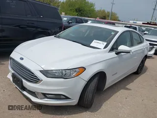 2018 Ford Fusion SE with VIN 3FA6P0LU1JR138920, listed as a IAAI auction lot 41884176 with 78,607 mi miles and . Bid and sale history available at DreamBid. Image 2.