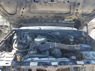 1996 Ford Bronco Custom with VIN 1FMEU15H6TLB18163, listed as a Copart auction lot 51802494 with 151,134 mi miles and Salvage Title. Bid and sale history available at carsss.com. Image 11.
