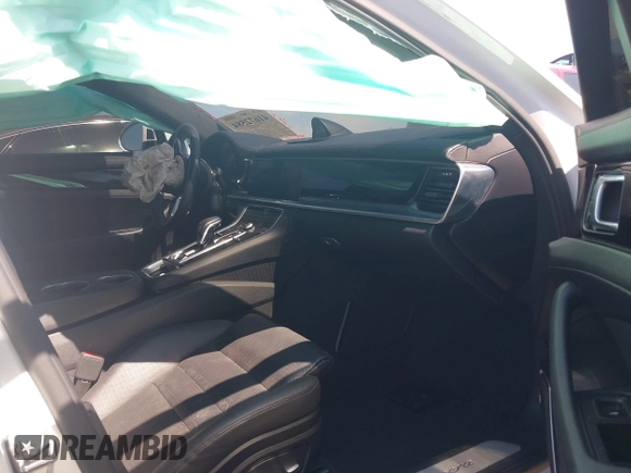 2018 Porsche Panamera с VIN WP0AA2A74JL105312, выставлен на аукционе IAAI как лот 41672584 с пробегом Не указан миль и . История ставок и продаж доступна на DreamBid. Изображение 5.