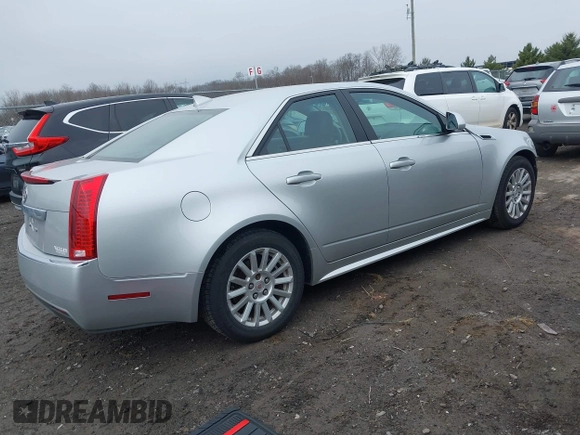 2012 Cadillac CTS z VIN 1G6DC5E52C0123719, wystawiony jako IAAI lot #41997649 z przebiegiem 79 705 mil mil oraz . Historia ofert i sprzedaży dostępna na DreamBid. Obrazek 4.