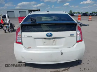 2015 Toyota Prius Four z VIN JTDKN3DU6F1995900, wystawiony jako IAAI lot #42244996 z przebiegiem 99 928 mil mil oraz . Historia ofert i sprzedaży dostępna na DreamBid. Obrazek 16.