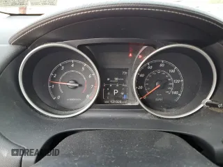 2013 Mitsubishi Outlander SE z VIN JA4JT3AW7DU001736, wystawiony jako Copart lot #59701515 z przebiegiem 121 929 mil mil oraz Szkoda całkowita • Salvage title. Historia ofert i sprzedaży dostępna na DreamBid. Obrazek 9.