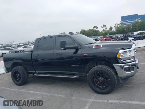 2020 Ram 2500 Tradesman with VIN 3C6UR5CJ1LG284772, listed as a IAAI auction lot 42509335 with 117,339 mi miles and . Bid and sale history available at DreamBid. Image 13.