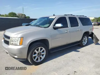 2007 Chevrolet Suburban LTZ z VIN 3GNFC16067G169323, wystawiony jako Copart lot #57823395 z przebiegiem 221 847 mil mil oraz Szkoda całkowita • Salvage title. Historia ofert i sprzedaży dostępna na DreamBid. Obrazek 1.