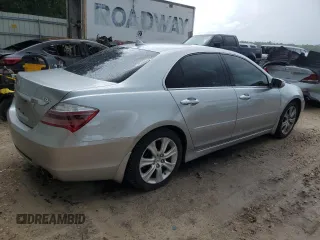 2010 Acura RL Technology z VIN JH4KB2F63AC001717, wystawiony jako Copart lot #53262755 z przebiegiem 86 499 mil mil oraz Szkoda całkowita • Salvage title. Historia ofert i sprzedaży dostępna na DreamBid. Obrazek 3.