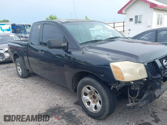 2007 Nissan Titan LE z VIN 1N6BA06A07N245025, wystawiony jako IAAI lot #42469264 z przebiegiem 324 485 mil mil oraz . Historia ofert i sprzedaży dostępna na DreamBid. Obrazek 1.