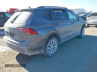 2020 Volkswagen Tiguan S with VIN 3VV1B7AX2LM133073, listed as a IAAI auction lot 41340634 with 70,342 mi miles and . Bid and sale history available at DreamBid. Image 4.