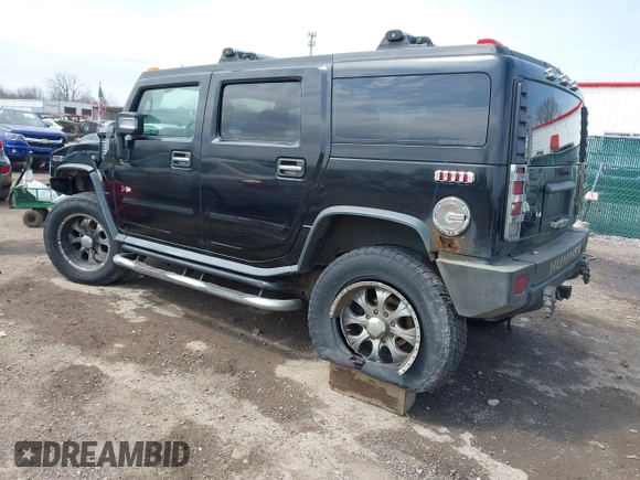 2007 Hummer H2 SUV z VIN 5GRGN23UX7H112972, wystawiony jako IAAI lot #41980625 z przebiegiem 214 857 mil mil oraz . Historia ofert i sprzedaży dostępna na DreamBid. Obrazek 3.