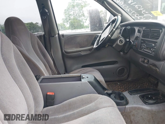 2000 Dodge Dakota Sport with VIN 1B7GL2AX6YS734218, listed as a IAAI auction lot 42272306 with 282,966 mi miles and . Bid and sale history available at DreamBid. Image 5.