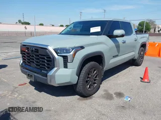 2022 Toyota Tundra Limited with VIN 5TFJA5AB6NX012246, listed as a IAAI auction lot 41868289 with 32,298 mi miles and . Bid and sale history available at DreamBid. Image 18.