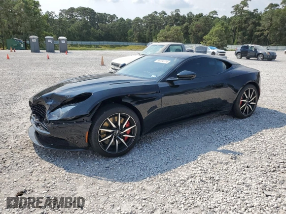 2017 Aston Martin DB11 z VIN SCFRMFAV1HGL02166, wystawiony jako Copart lot #68754174 z przebiegiem Nie podano mil oraz Szkody całkowita. Historia ofert i sprzedaży dostępna na DreamBid. Obrazek 1.