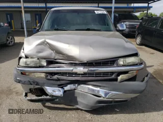 2000 Chevrolet Silverado 1500 LS with VIN 2GCEC19T3Y1202329, listed as a Copart auction lot 52712345 with 149,669 mi miles and Salvage Title. Bid and sale history available at DreamBid. Image 5.