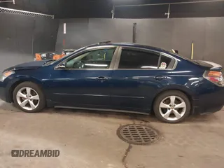 2008 Nissan Altima SE z VIN 1N4BL21E28N454180, wystawiony jako IAAI lot #42295294 z przebiegiem Nie podano mil oraz . Historia ofert i sprzedaży dostępna na DreamBid. Obrazek 14.
